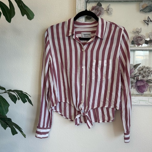 Rails Tops - Rails Maroon White Striped Tie-Front Button Down Shirt Size S